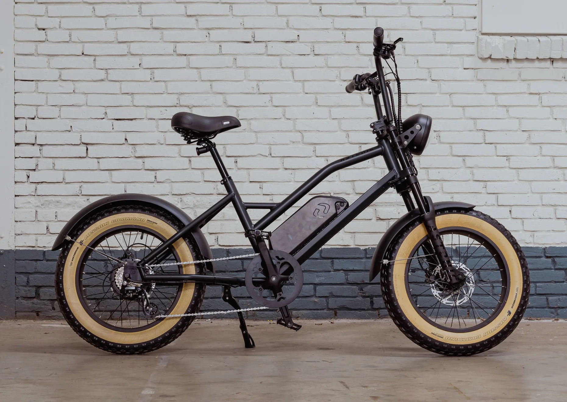 Astonic Breeze | Sky High Graphite Black