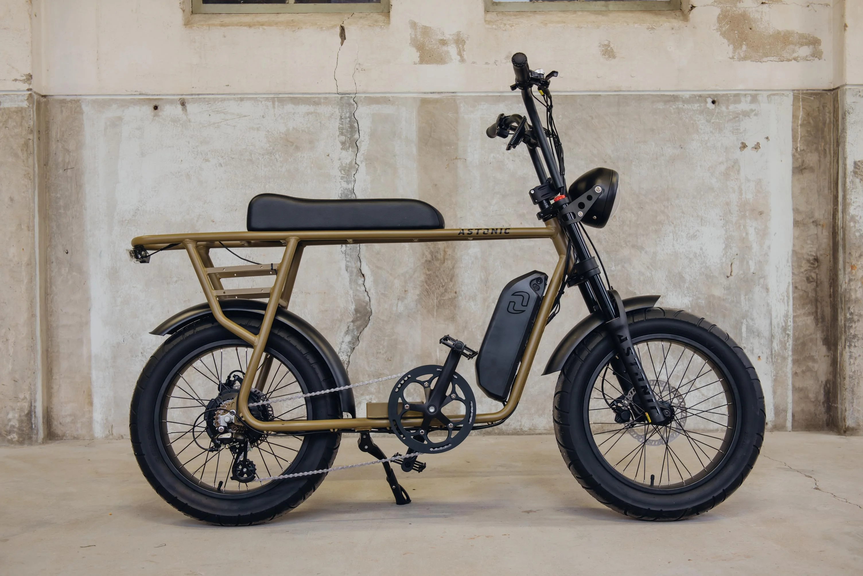 Astonic Earth Extended Khaki Grey