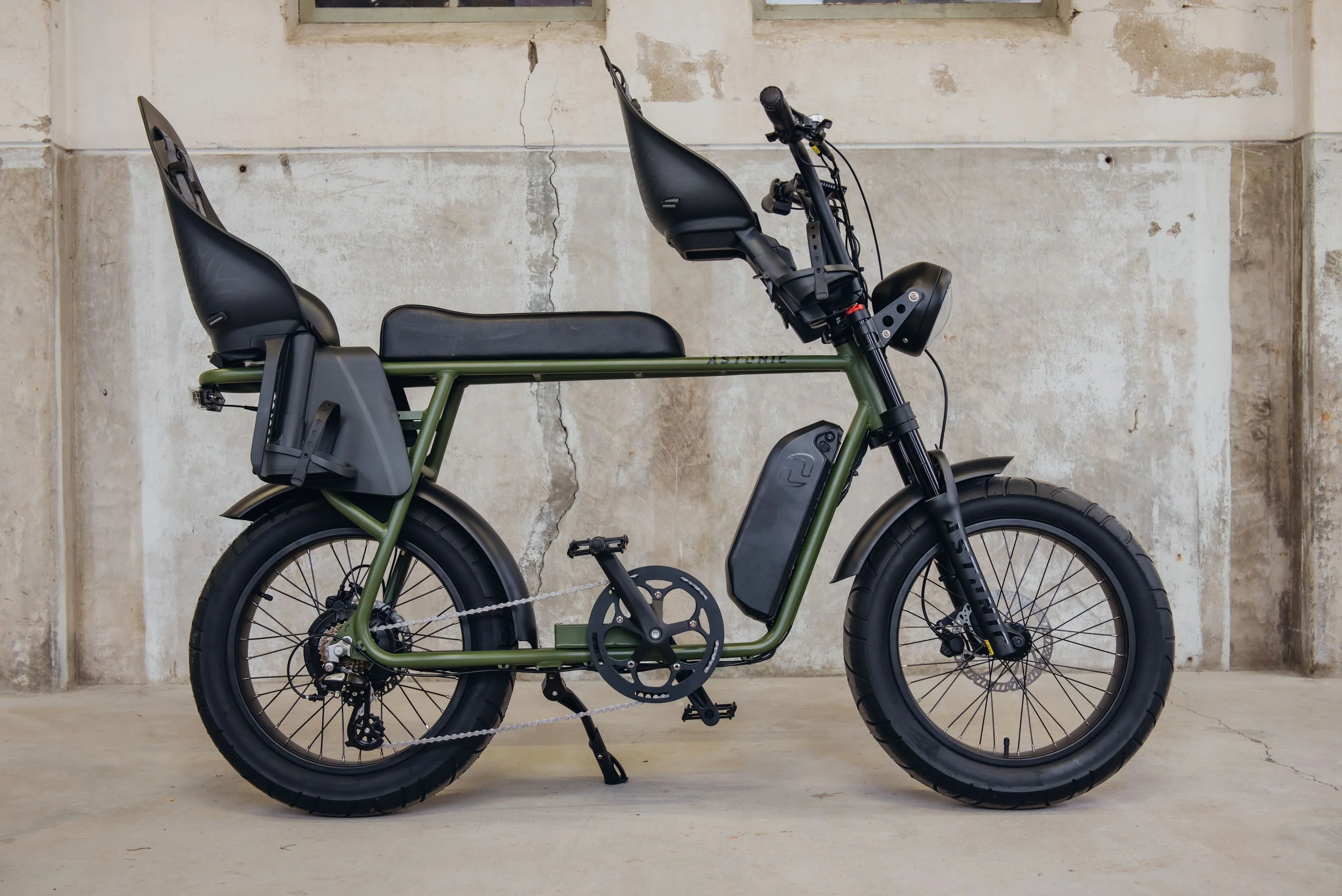Astonic Earth extended | Familie editie Olive Green
